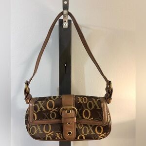 Y2K XOXO Brown Shoulder Baguette Bag